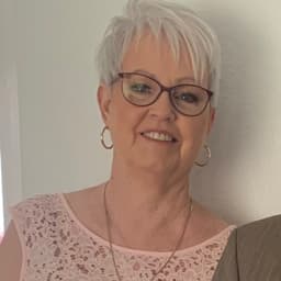 Jane Heidt